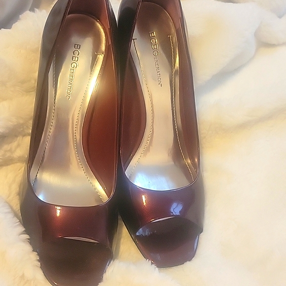 Shoes - Picture 1 of 5